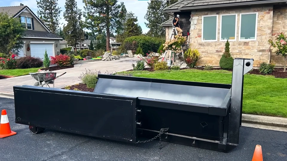 Dumpster rental Owensboro KY delivery in progress